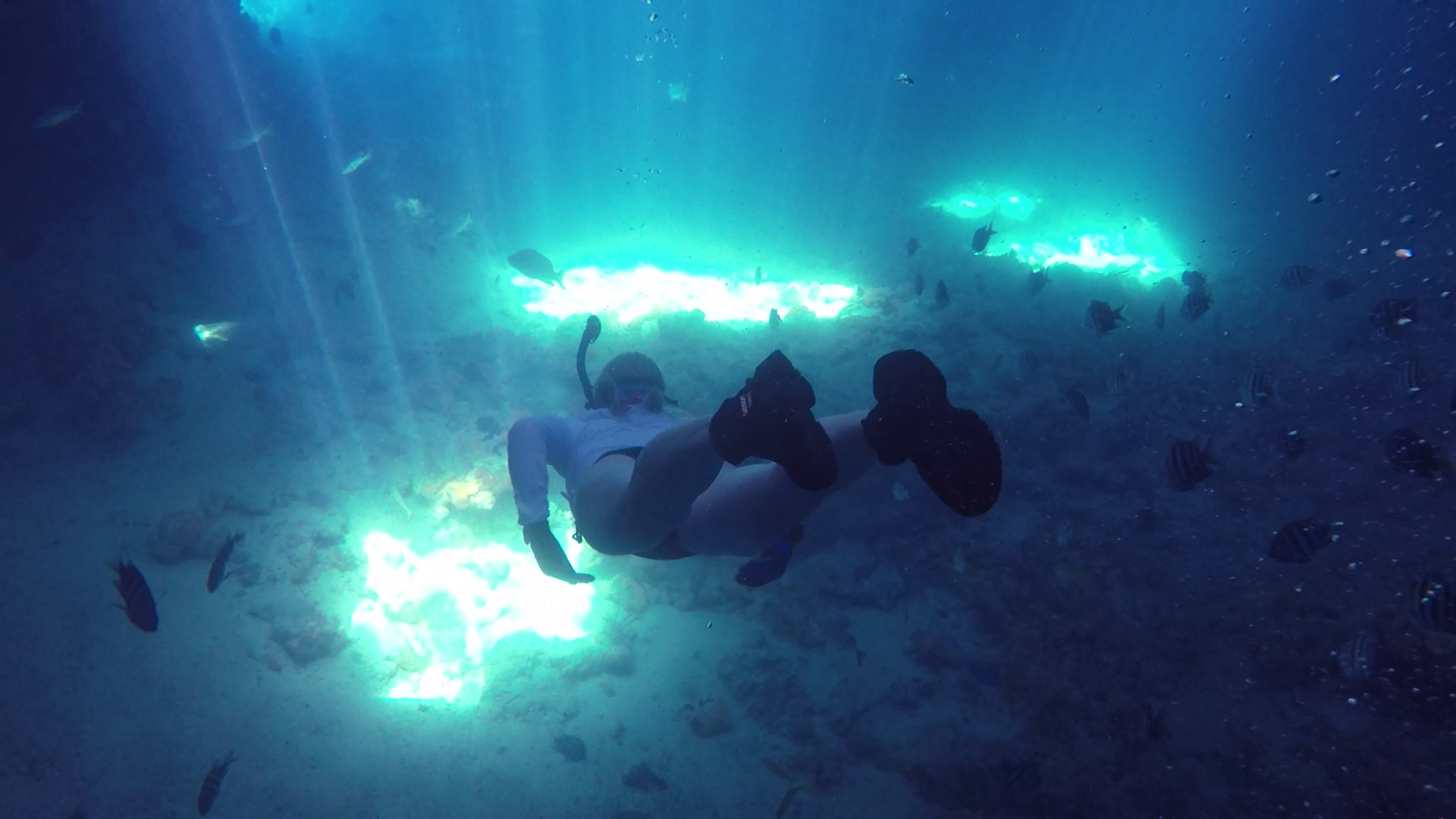 Video: Thunderball Grotto