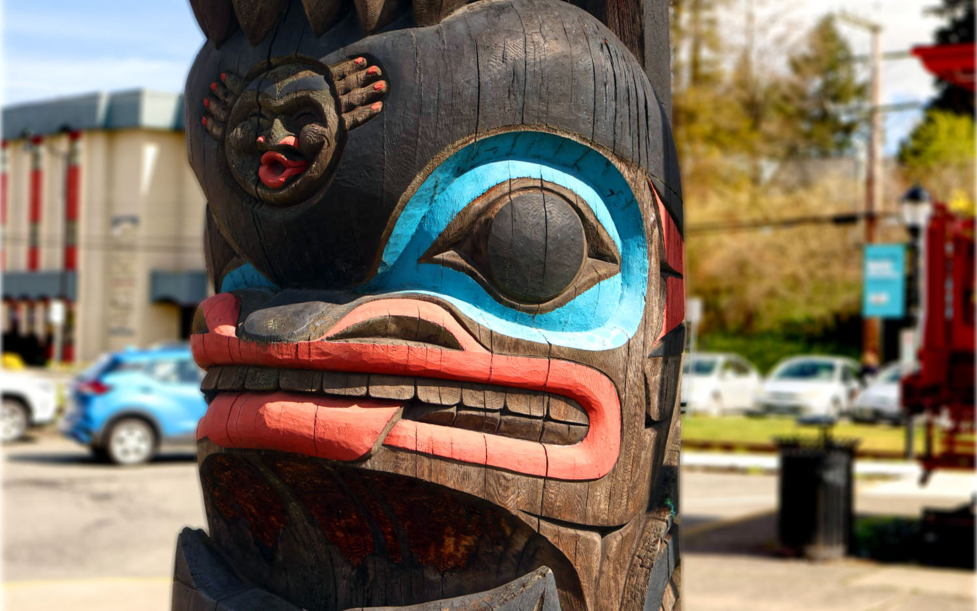 Totem Pole Tour